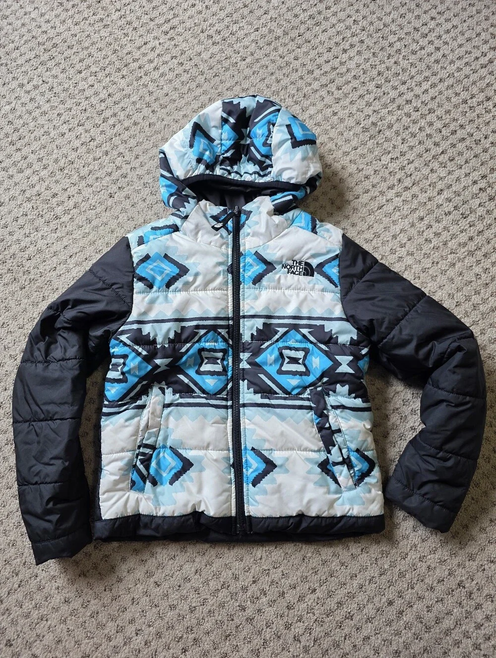 The North Face Girls' Reversible Blue Patterned And Black Puffer Jacket